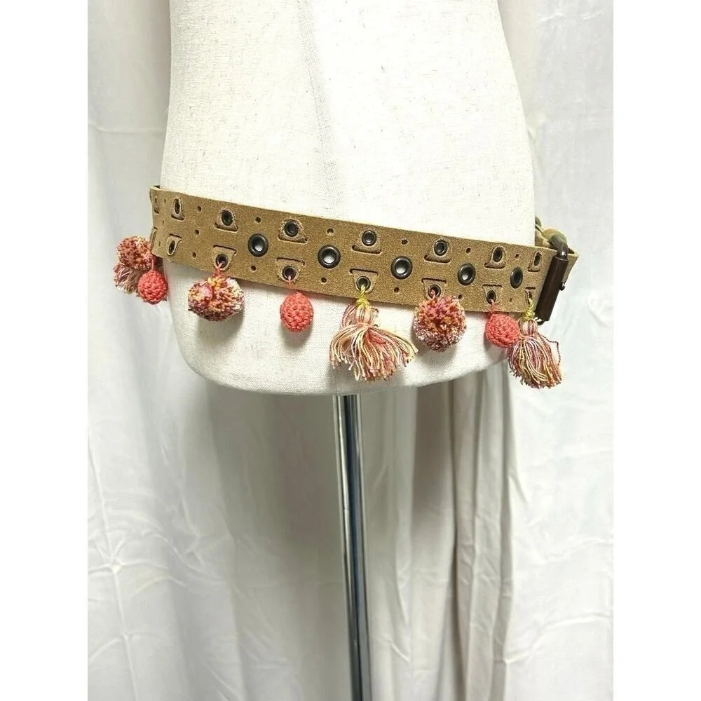 Sportmax by Max Mara Made in Italy‎ Mustard Suede Pom Pom Tassel Grommet Belt